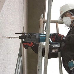 MAKITA ROTARY HAMMER DRILL WITH FORGING OPTION 18V 2J WITHOUT BATTERIES AND CHARGER DHR241Z